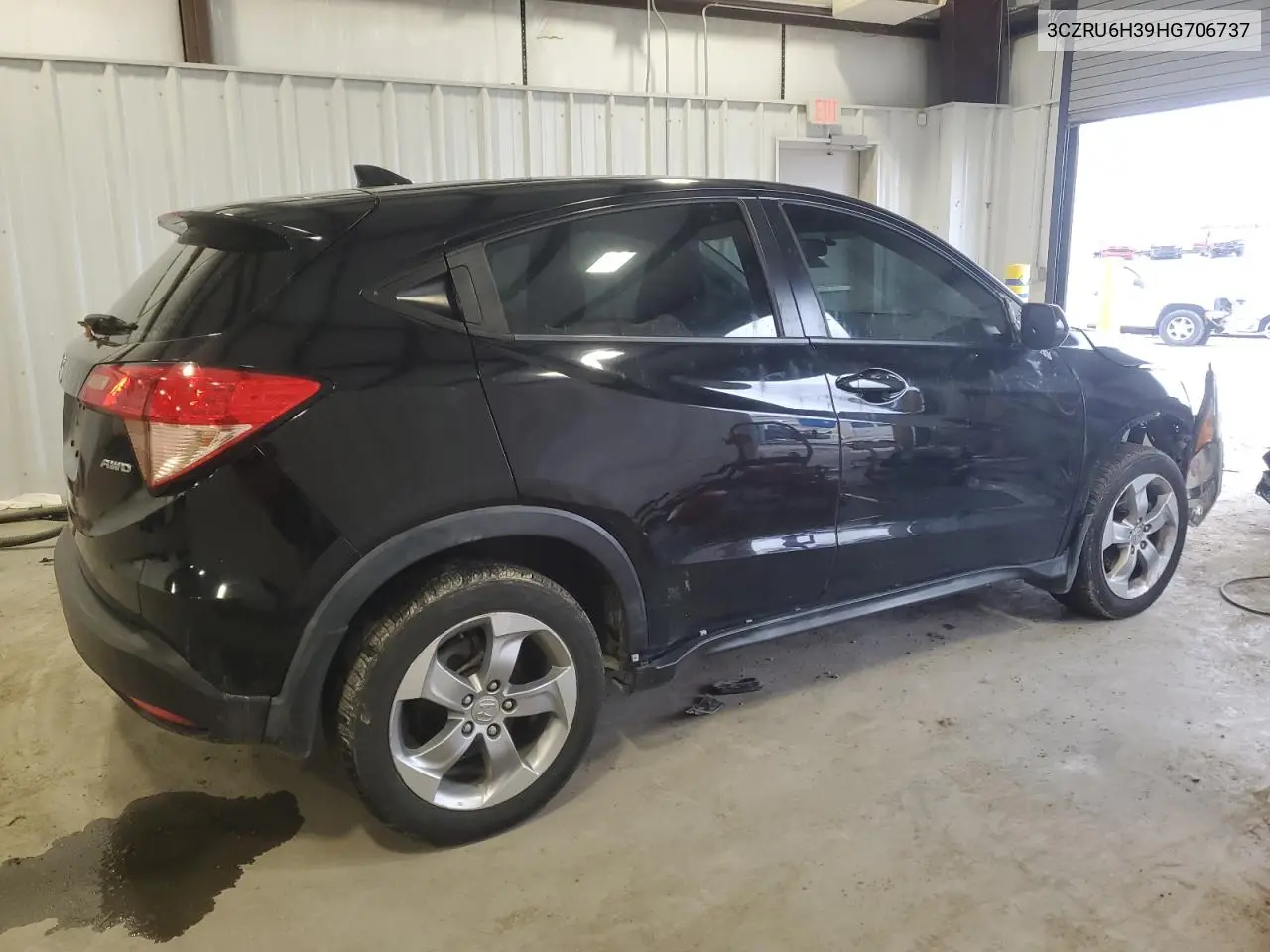 2017 Honda Hr-V Lx VIN: 3CZRU6H39HG706737 Lot: 43243195