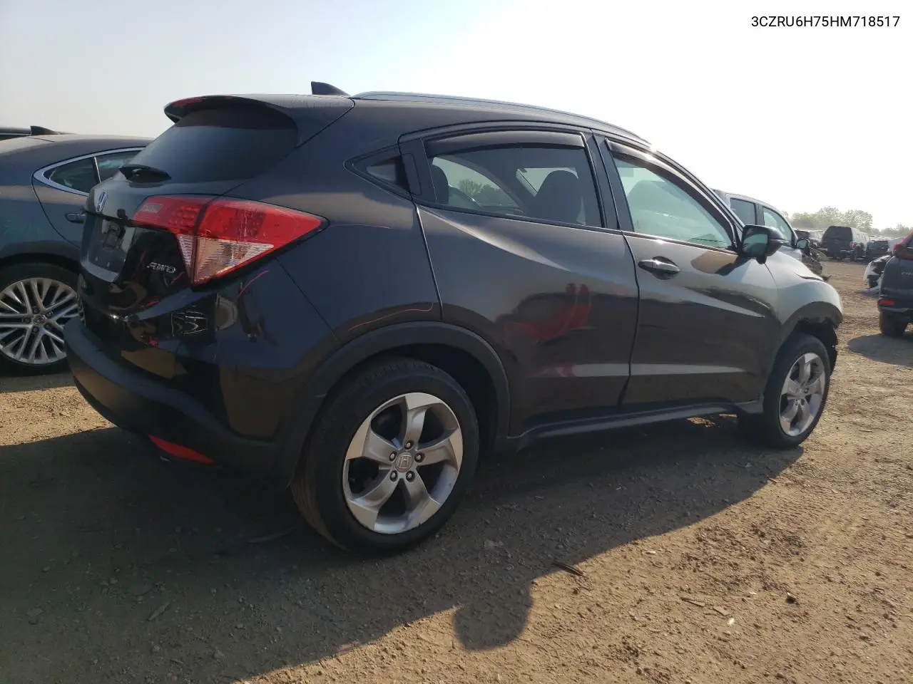 2017 Honda Hr-V Exl VIN: 3CZRU6H75HM718517 Lot: 56984655