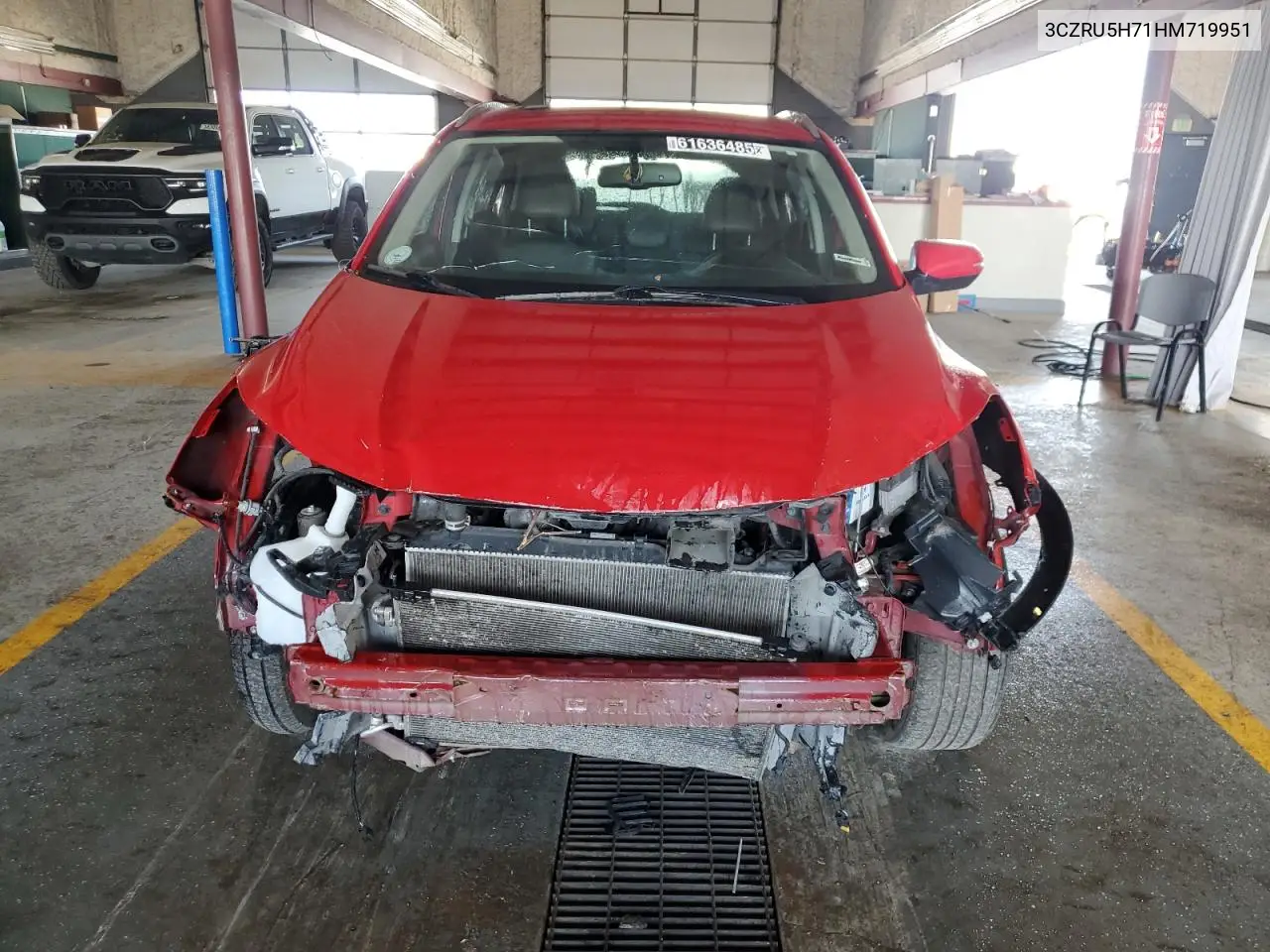 2017 Honda Hr-V Exl VIN: 3CZRU5H71HM719951 Lot: 61636485