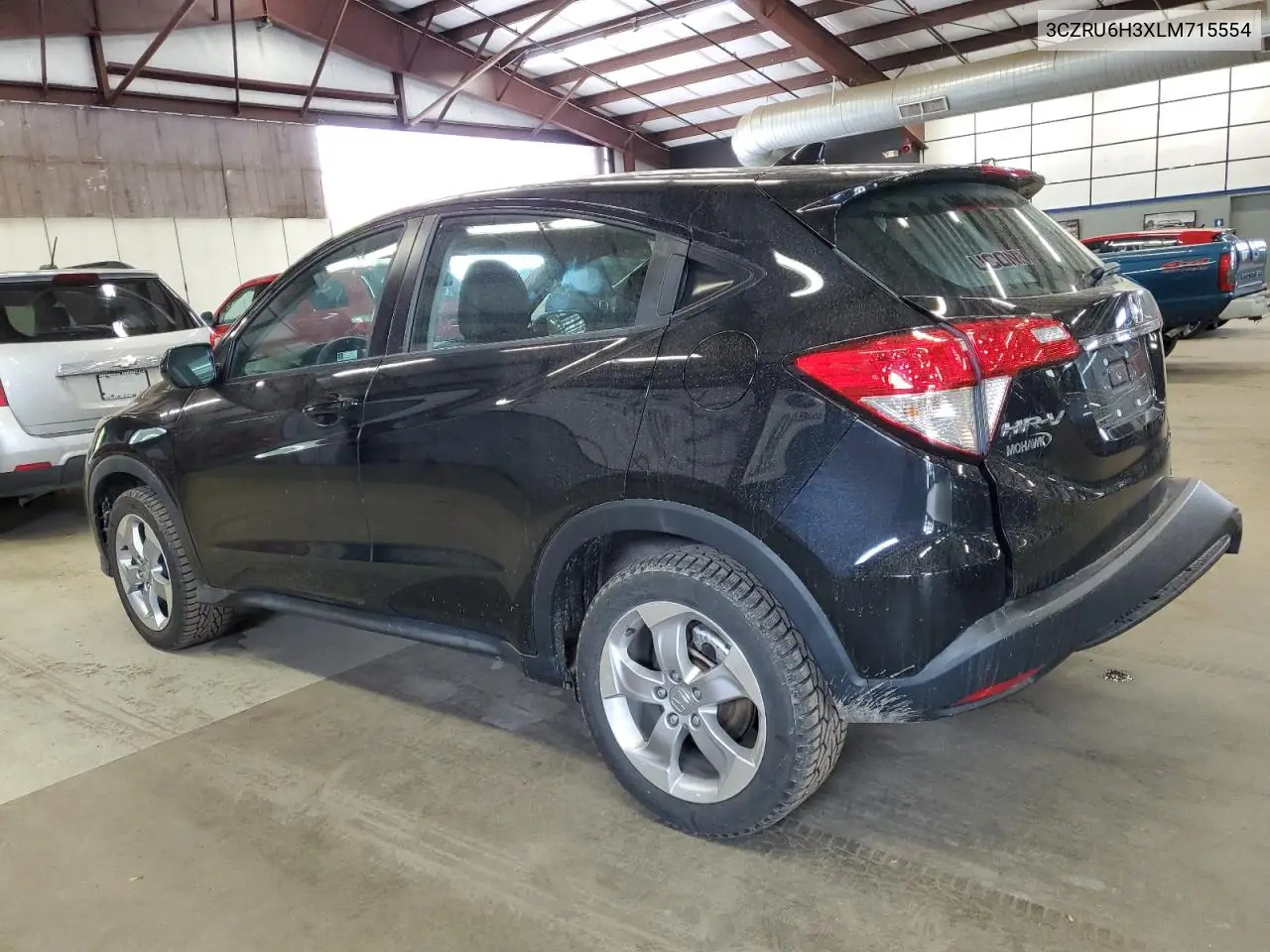 2020 Honda Hr-V Lx VIN: 3CZRU6H3XLM715554 Lot: 56379375