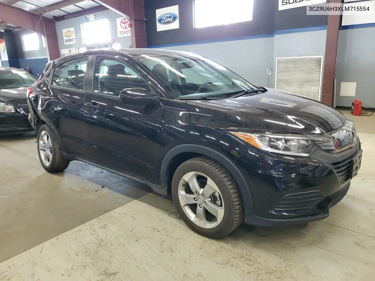 2020 Honda Hr-V Lx VIN: 3CZRU6H3XLM715554 Lot: 56379375