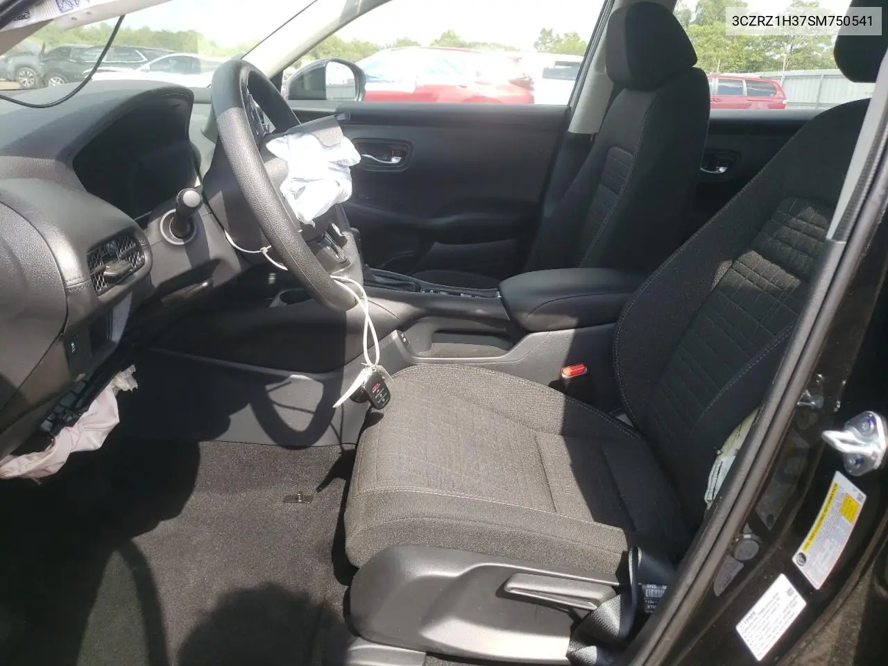 2025 Honda Hr-V Lx VIN: 3CZRZ1H37SM750541 Lot: 63195055