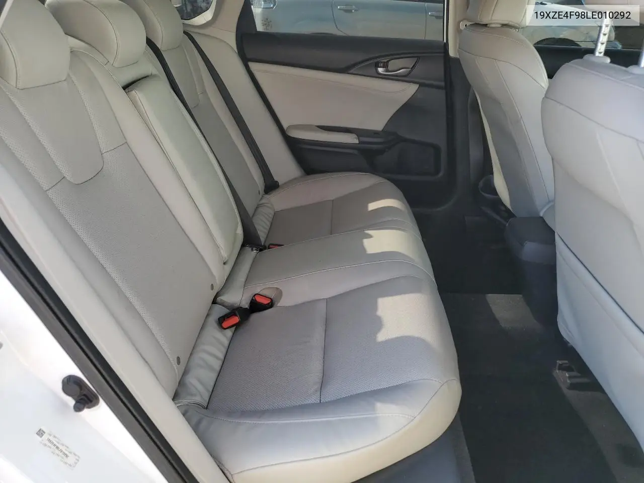 2020 Honda Insight Touring VIN: 19XZE4F98LE010292 Lot: 56136185