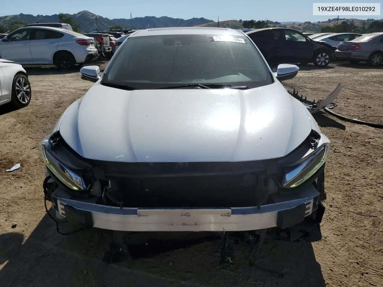 2020 Honda Insight Touring VIN: 19XZE4F98LE010292 Lot: 56136185