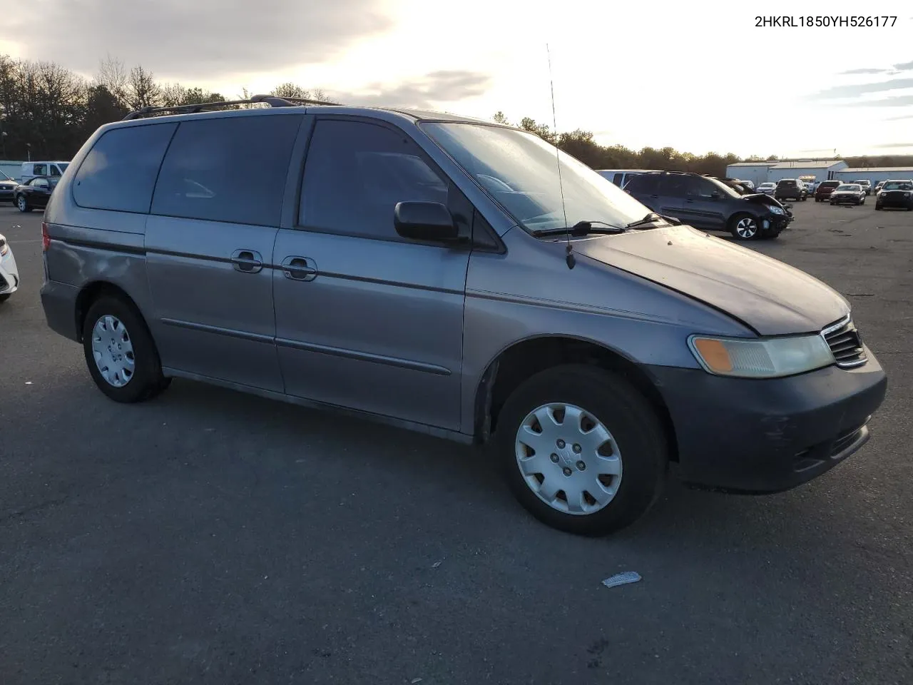 2000 Honda Odyssey Lx VIN: 2HKRL1850YH526177 Lot: 86286394