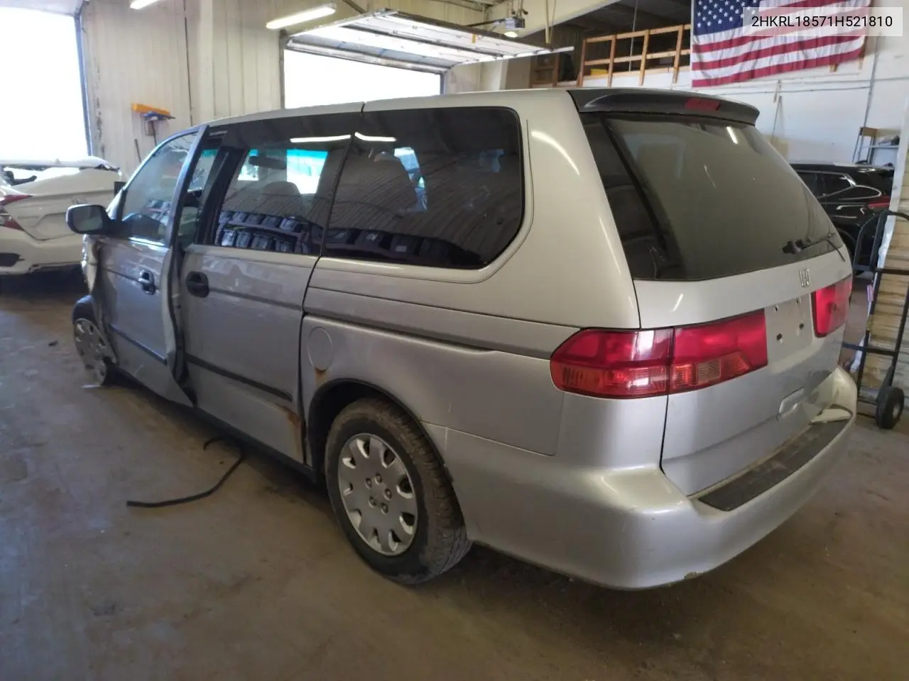 2001 Honda Odyssey Lx VIN: 2HKRL18571H521810 Lot: 52689535