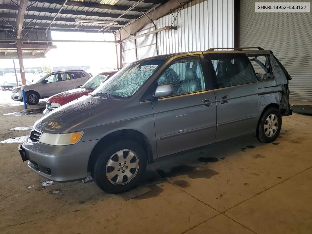2002 Honda Odyssey Exl VIN: 2HKRL18952H563137 Lot: 49272985
