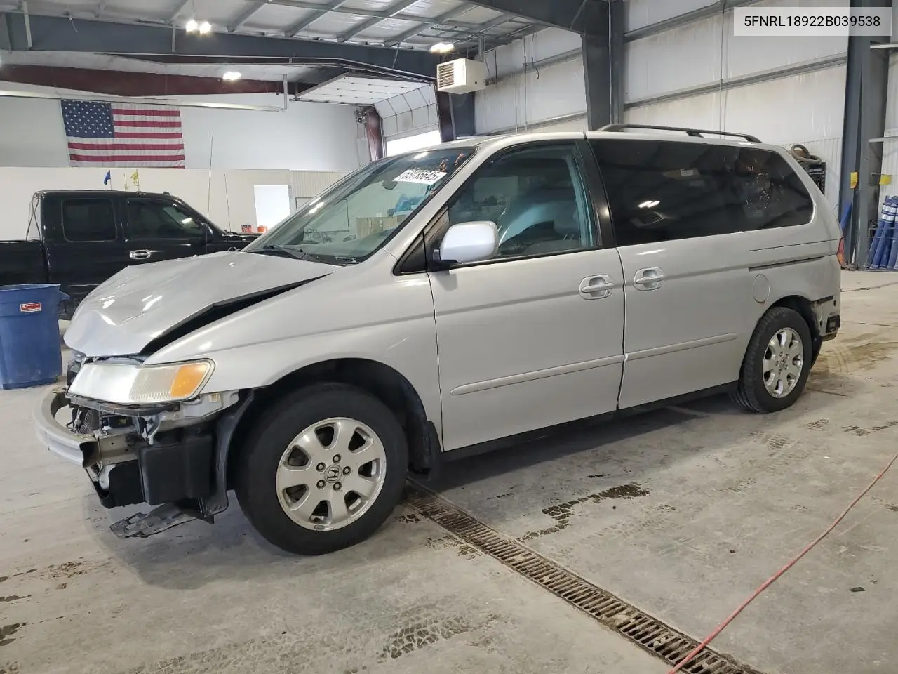 2002 Honda Odyssey Exl VIN: 5FNRL18922B039538 Lot: 53835645