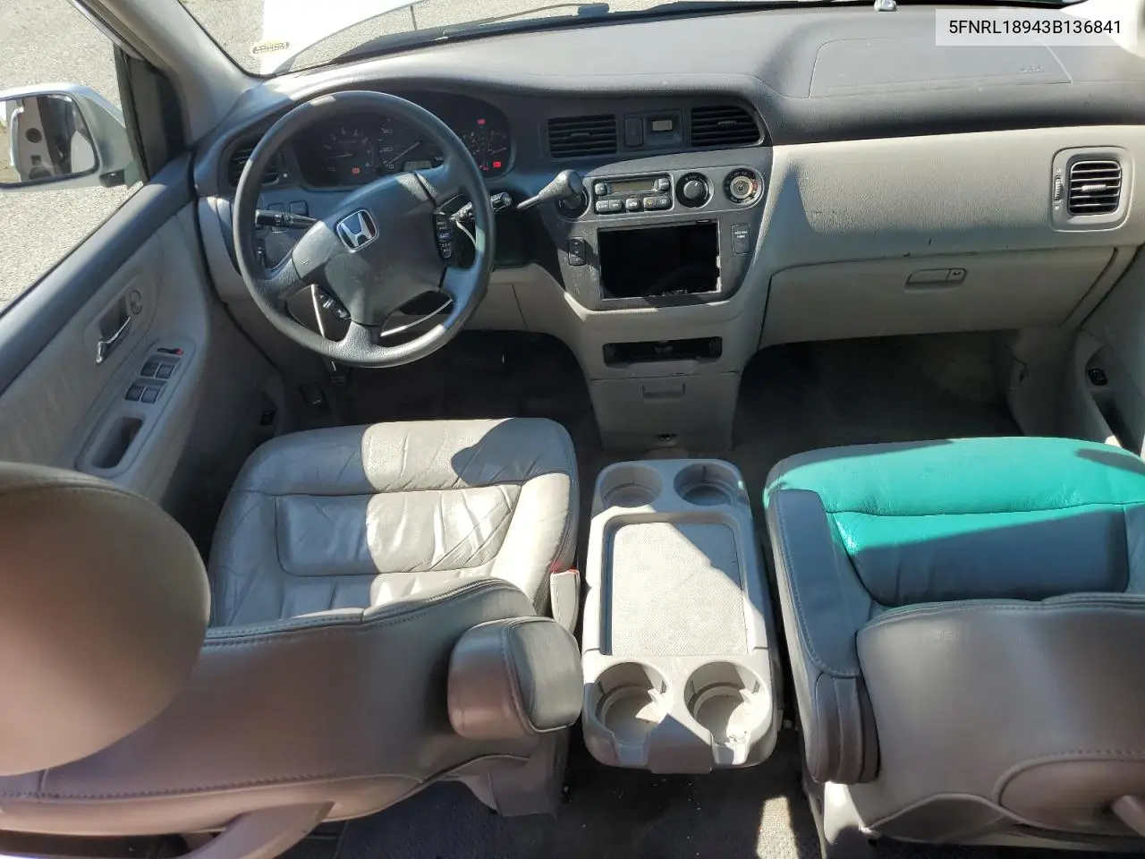 2003 Honda Odyssey Exl VIN: 5FNRL18943B136841 Lot: 63111185