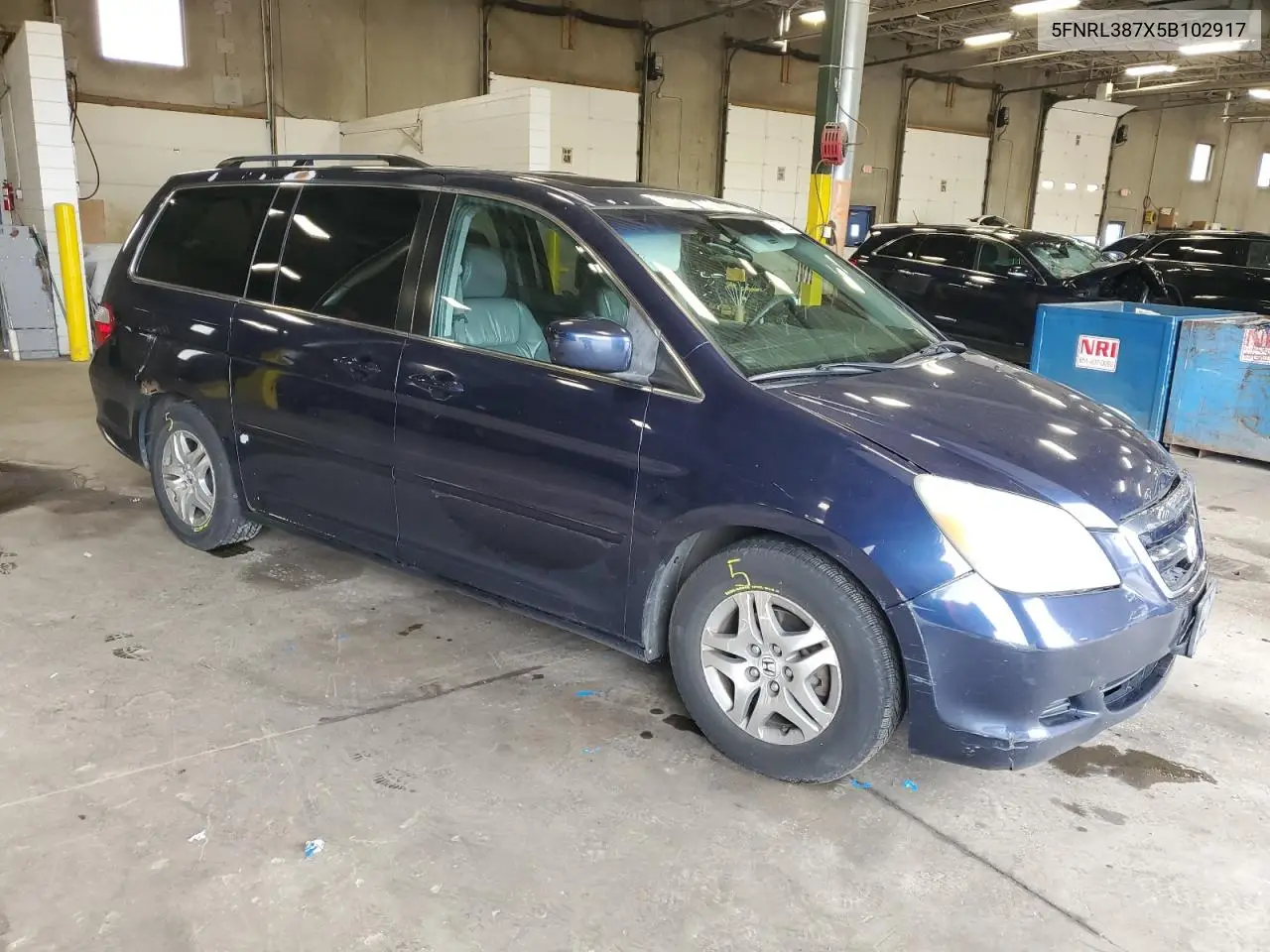 2005 Honda Odyssey Exl VIN: 5FNRL387X5B102917 Lot: 62707225