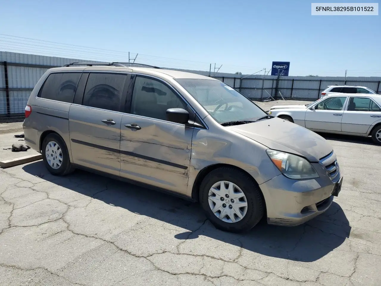 2005 Honda Odyssey Lx VIN: 5FNRL38295B101522 Lot: 65648685
