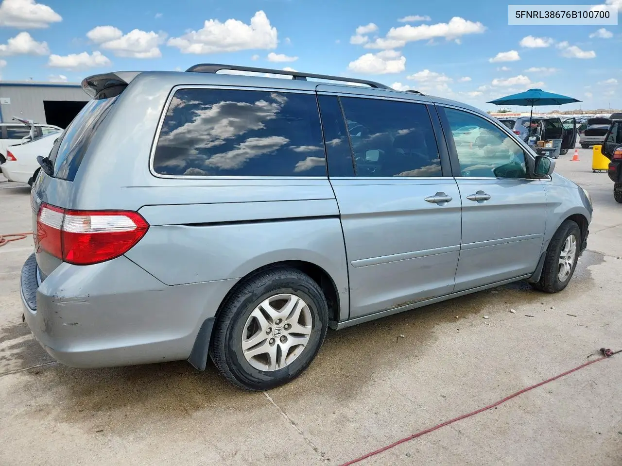 2006 Honda Odyssey Exl VIN: 5FNRL38676B100700 Lot: 61977035