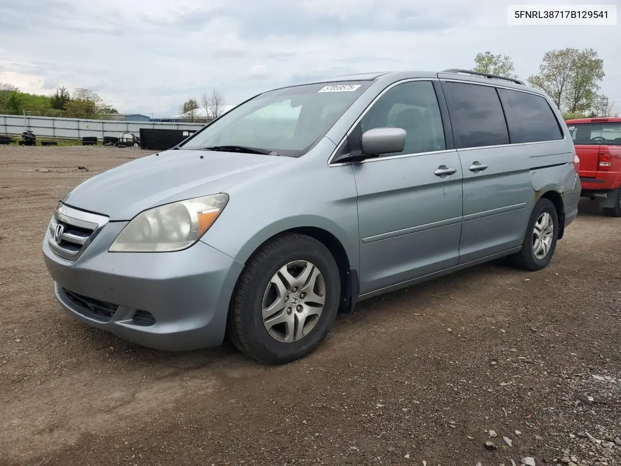 2007 Honda Odyssey Exl VIN: 5FNRL38717B129541 Lot: 57059575