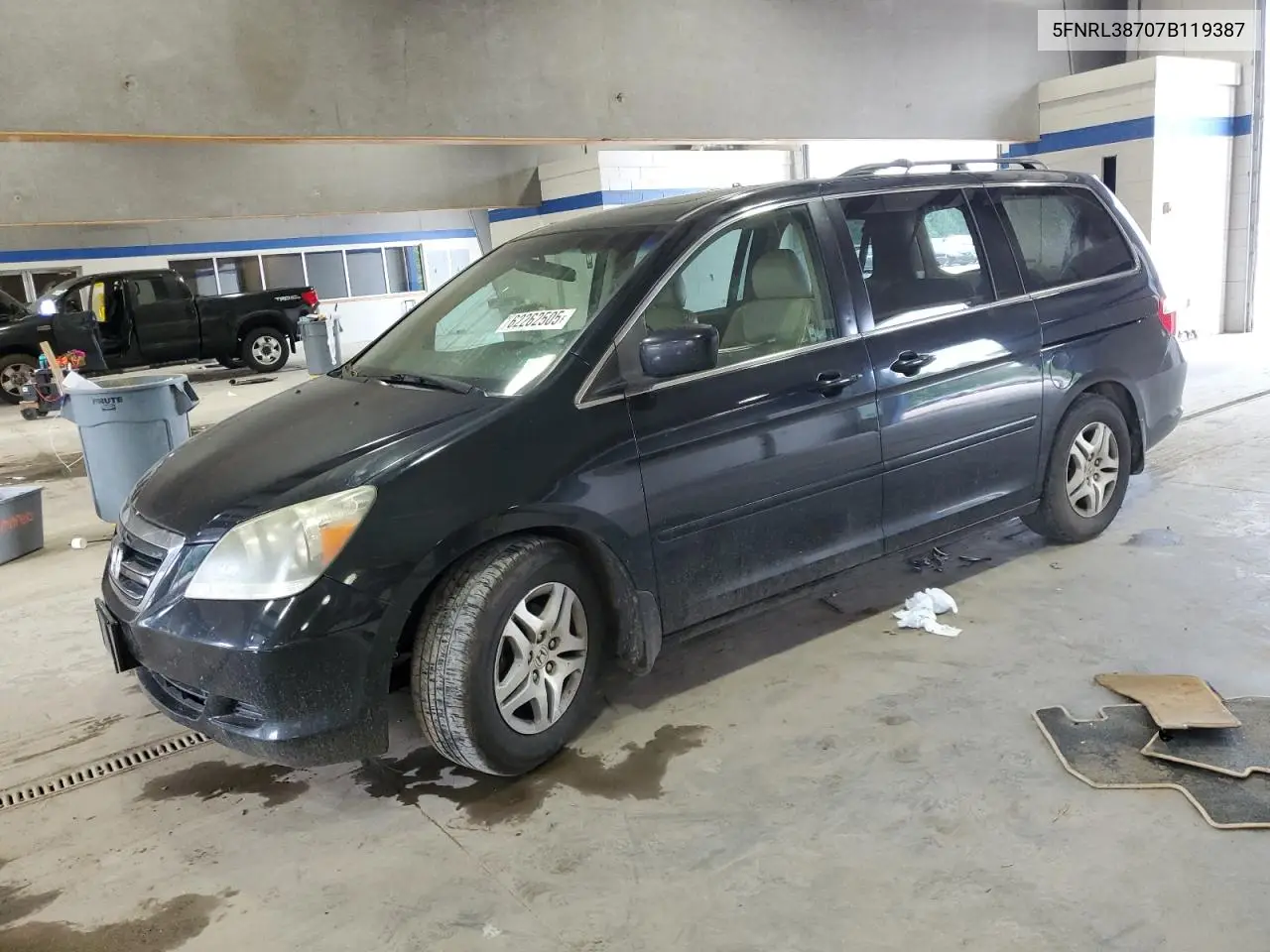 2007 Honda Odyssey Exl VIN: 5FNRL38707B119387 Lot: 62262505