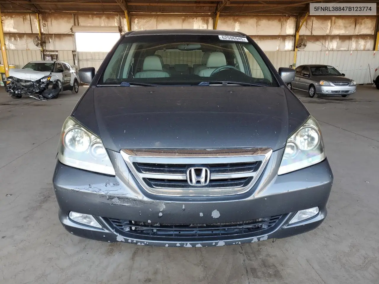2007 Honda Odyssey Touring VIN: 5FNRL38847B123774 Lot: 62596945
