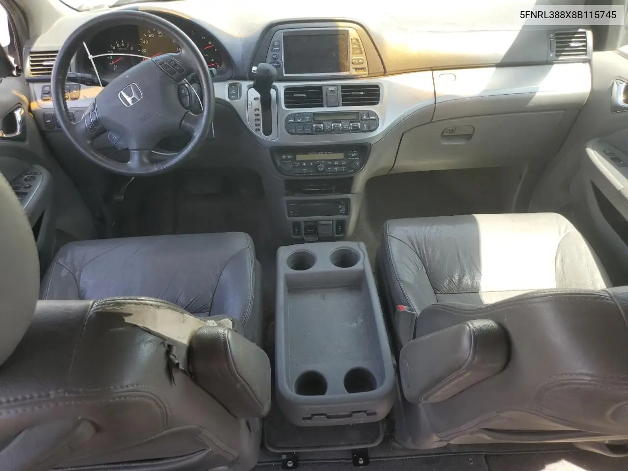 2008 Honda Odyssey Touring VIN: 5FNRL388X8B115745 Lot: 61611275