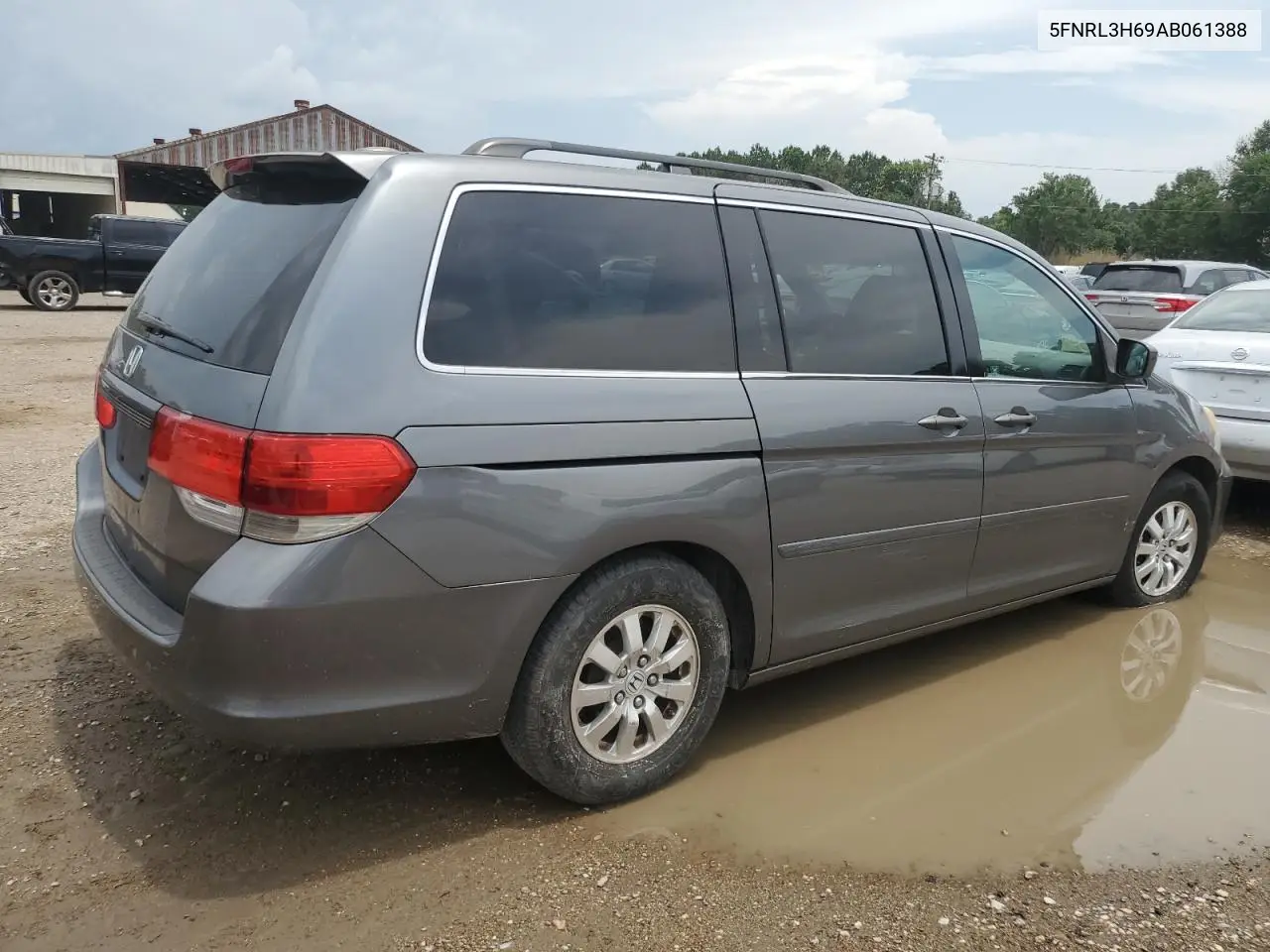 2010 Honda Odyssey Exl VIN: 5FNRL3H69AB061388 Lot: 63563165