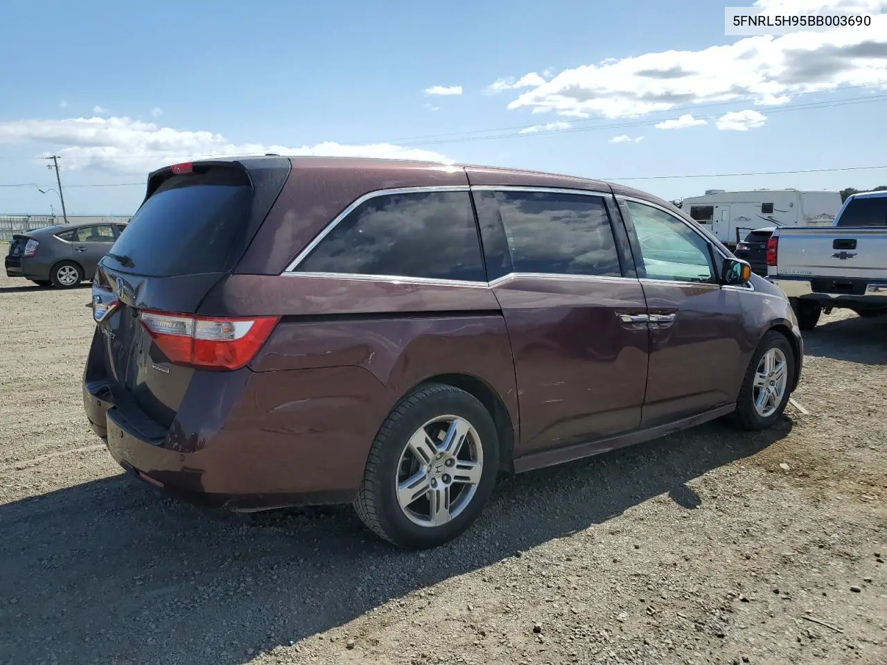 2011 Honda Odyssey Touring VIN: 5FNRL5H95BB003690 Lot: 56215185