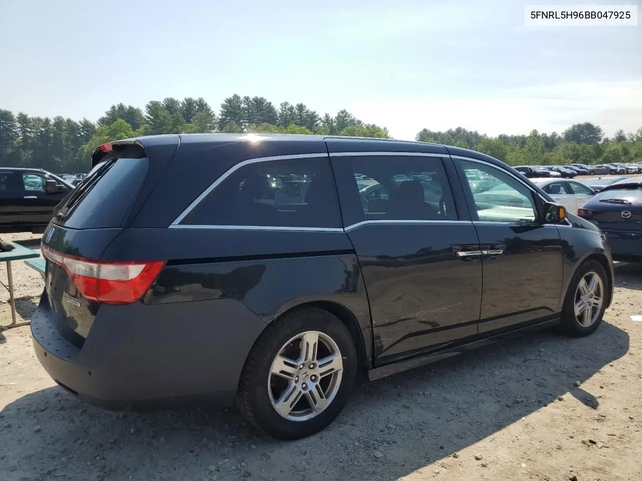 2011 Honda Odyssey Touring VIN: 5FNRL5H96BB047925 Lot: 62111545