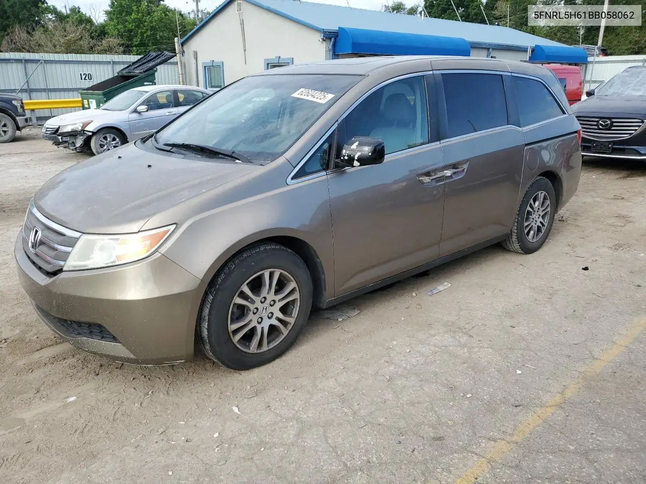 2011 Honda Odyssey Exl VIN: 5FNRL5H61BB058062 Lot: 62604225