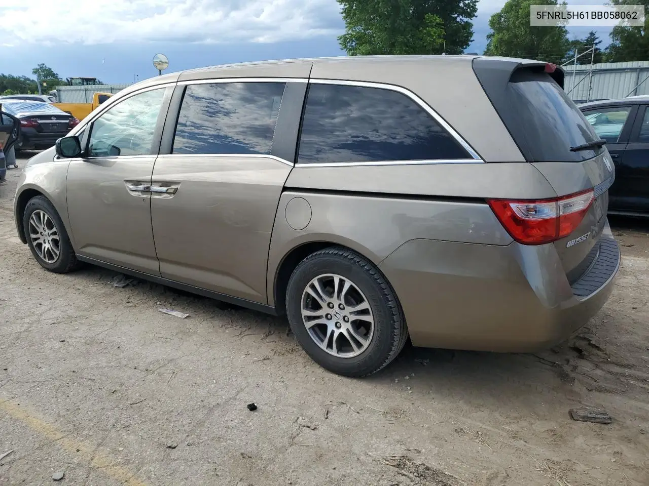 2011 Honda Odyssey Exl VIN: 5FNRL5H61BB058062 Lot: 62604225