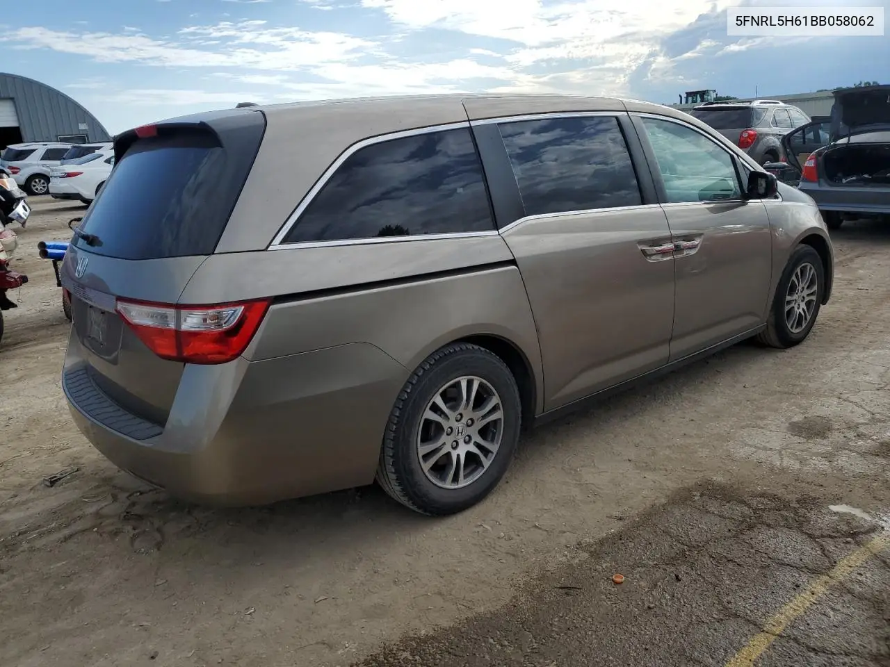 2011 Honda Odyssey Exl VIN: 5FNRL5H61BB058062 Lot: 62604225