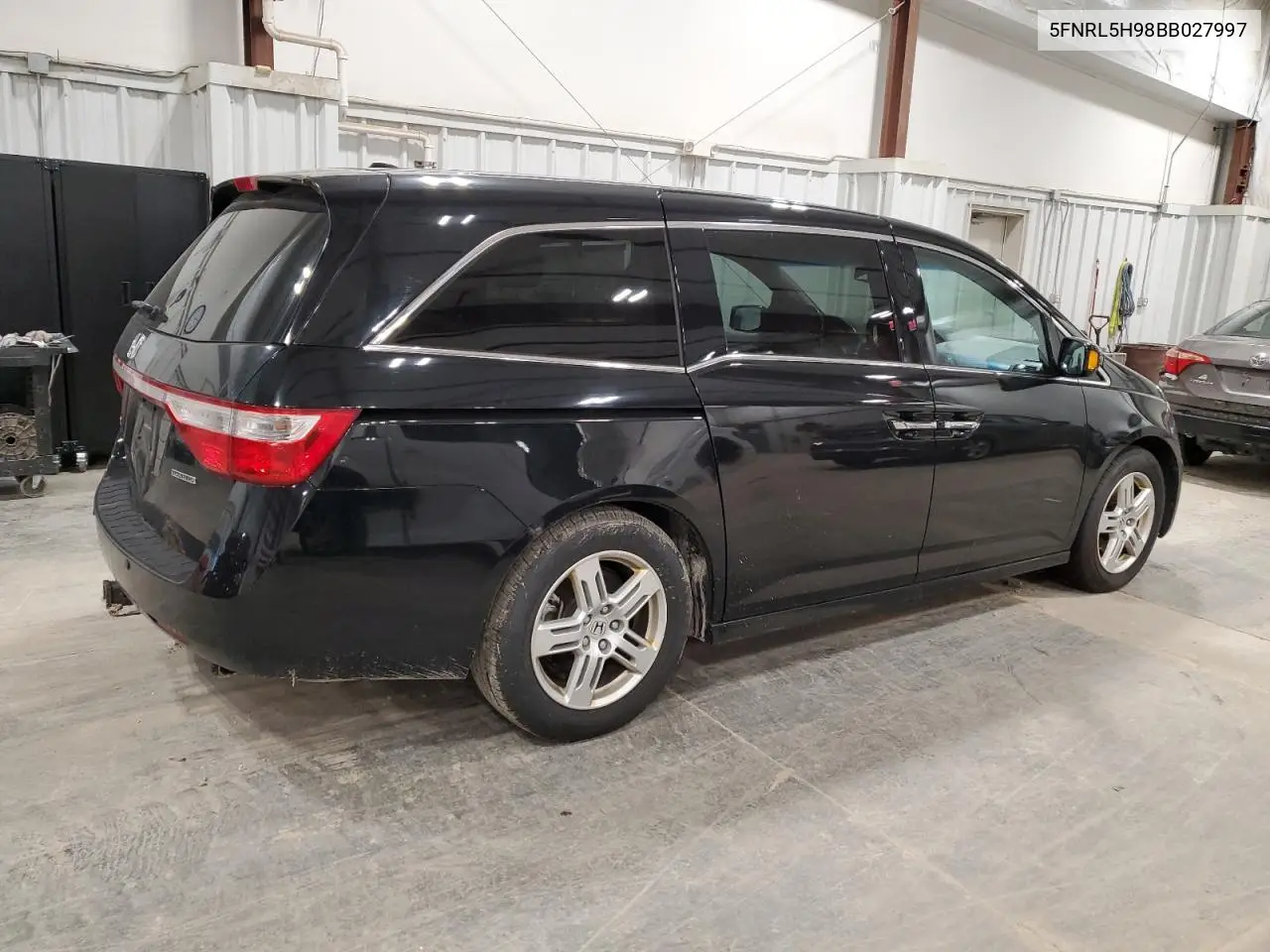 2011 Honda Odyssey Touring VIN: 5FNRL5H98BB027997 Lot: 63239175