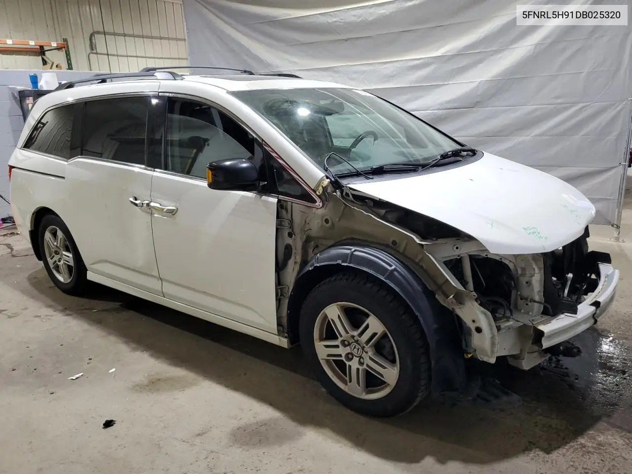 2013 Honda Odyssey Touring VIN: 5FNRL5H91DB025320 Lot: 62685075