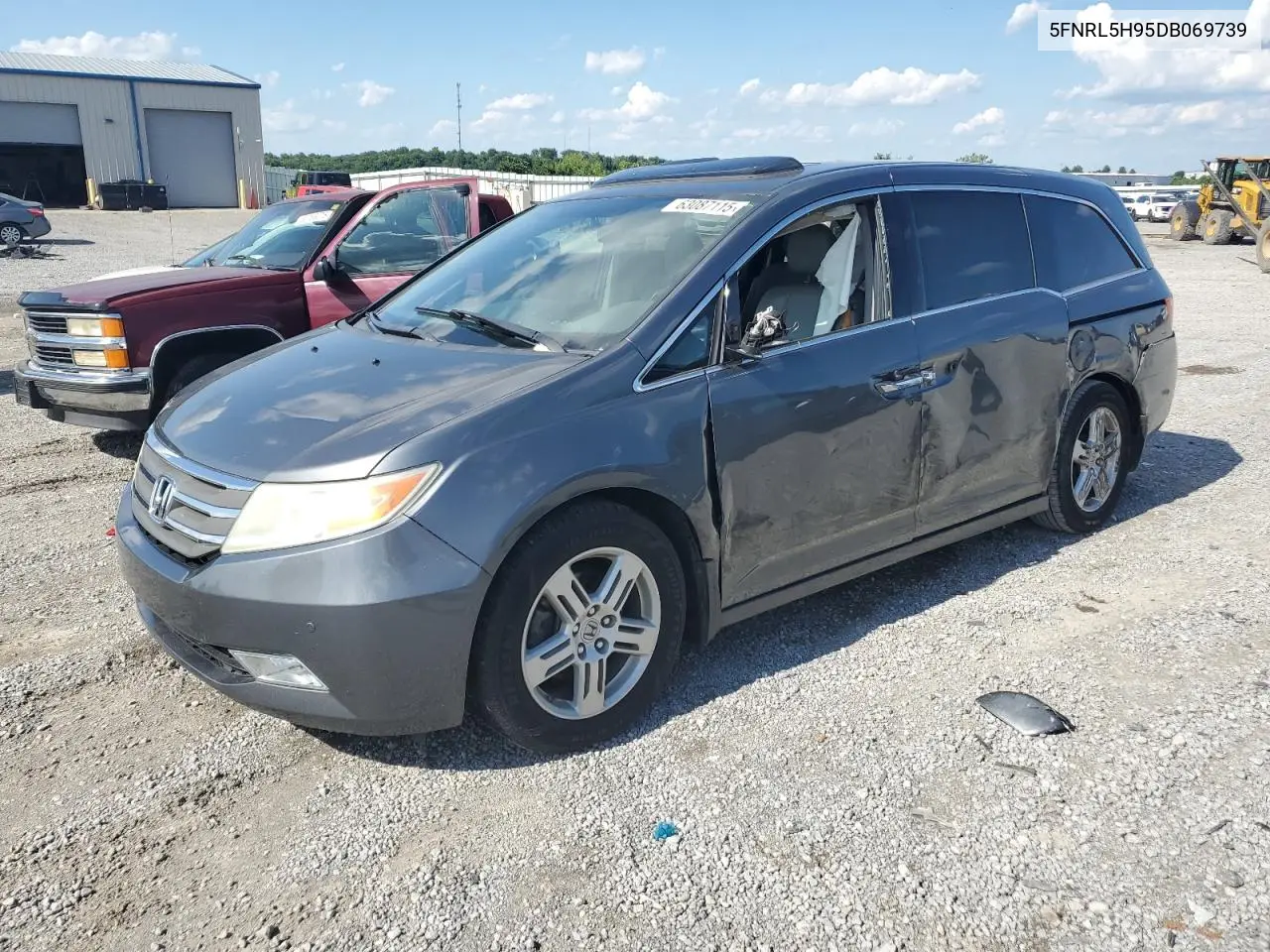 2013 Honda Odyssey Touring VIN: 5FNRL5H95DB069739 Lot: 63087115