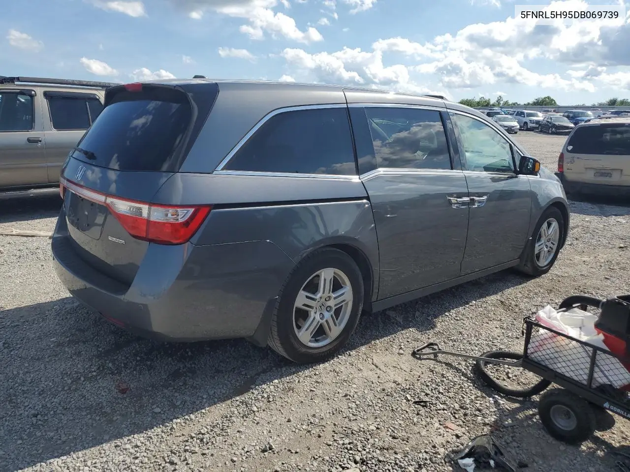 2013 Honda Odyssey Touring VIN: 5FNRL5H95DB069739 Lot: 63087115