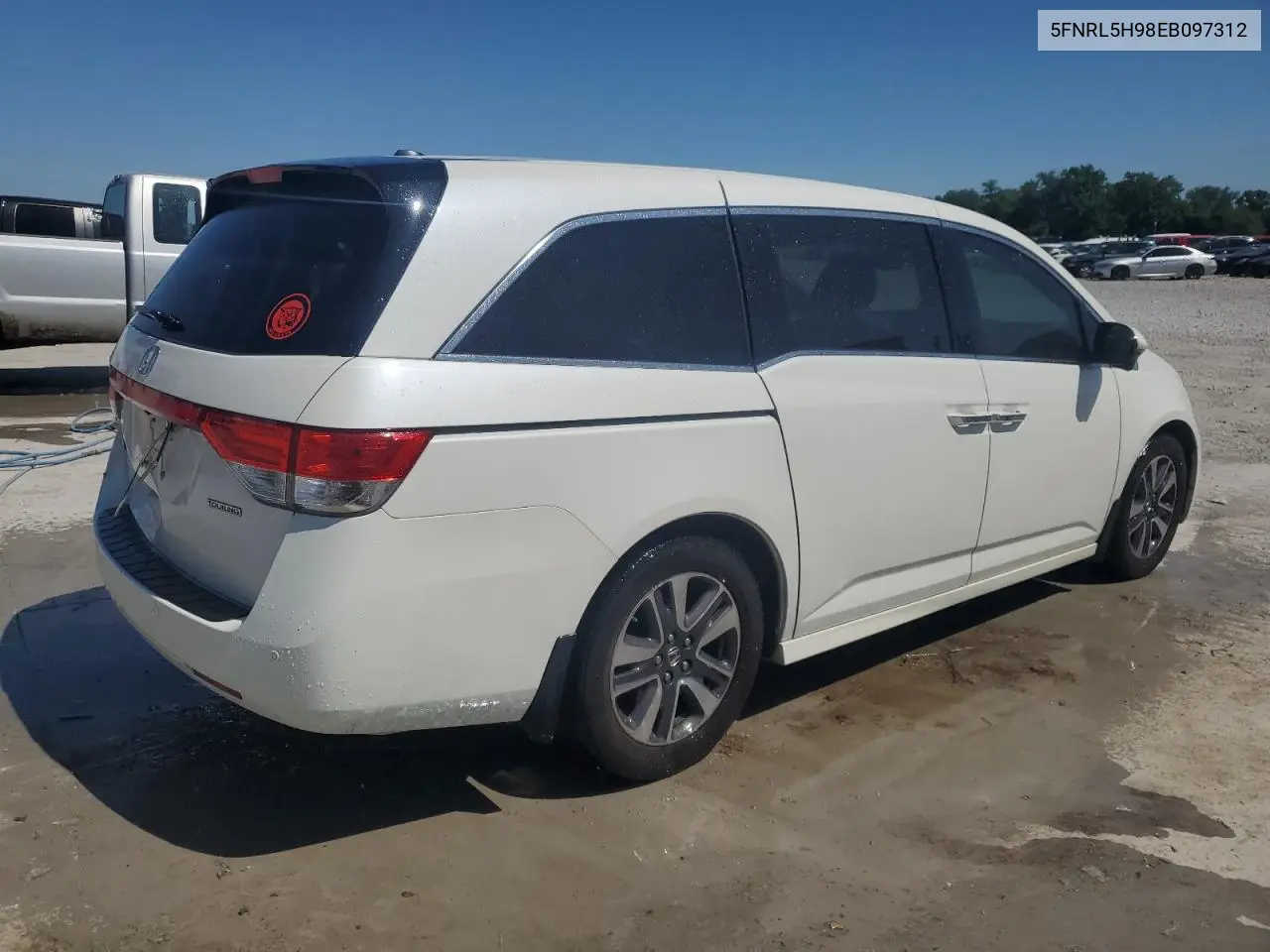 2014 Honda Odyssey Touring VIN: 5FNRL5H98EB097312 Lot: 63094865