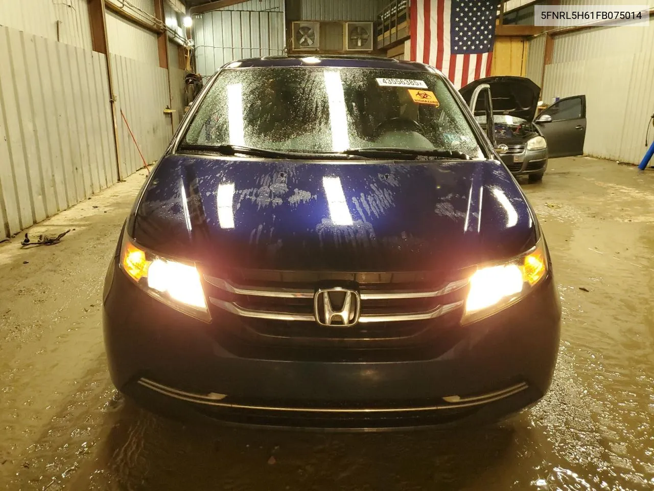 2015 Honda Odyssey Exl VIN: 5FNRL5H61FB075014 Lot: 43556385