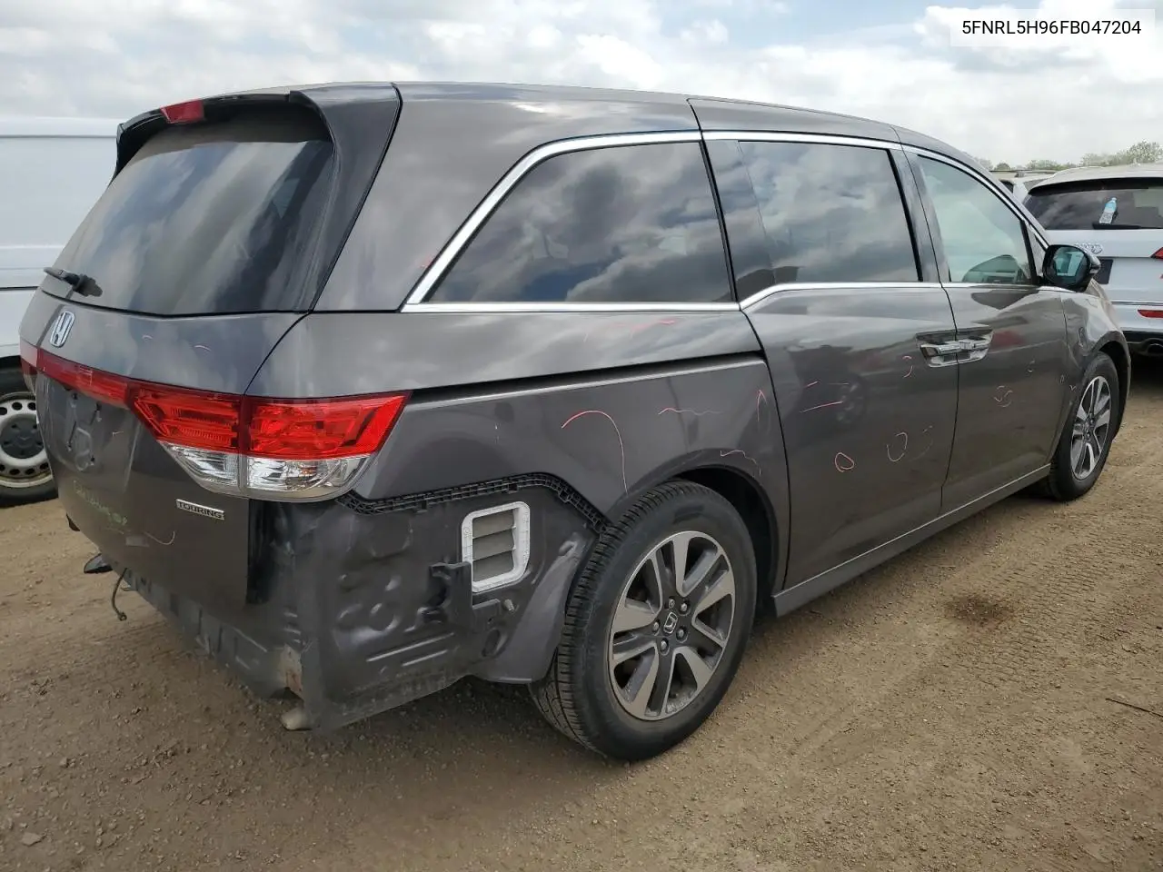 2015 Honda Odyssey Touring VIN: 5FNRL5H96FB047204 Lot: 56297985