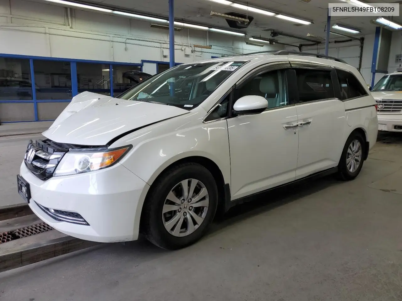 2015 Honda Odyssey Ex VIN: 5FNRL5H49FB108209 Lot: 56935035