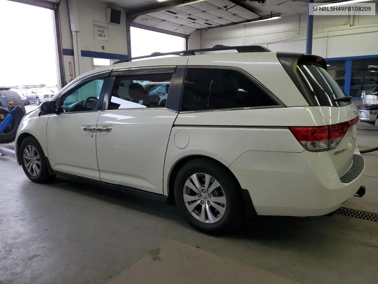 2015 Honda Odyssey Ex VIN: 5FNRL5H49FB108209 Lot: 56935035