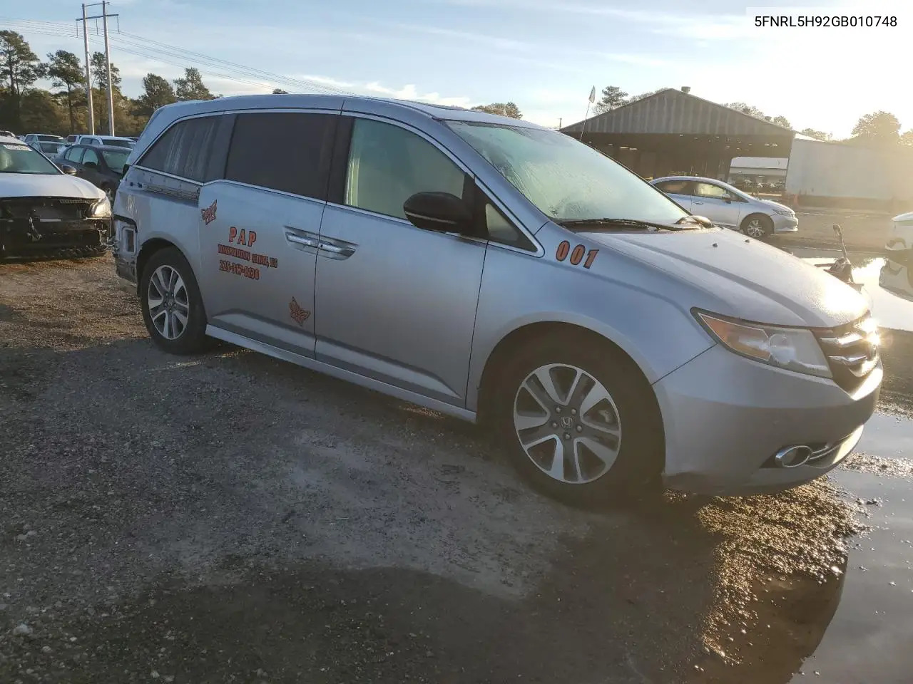 2016 Honda Odyssey Touring VIN: 5FNRL5H92GB010748 Lot: 48997425