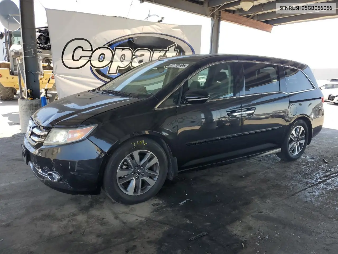 2016 Honda Odyssey Touring VIN: 5FNRL5H95GB056056 Lot: 62430495