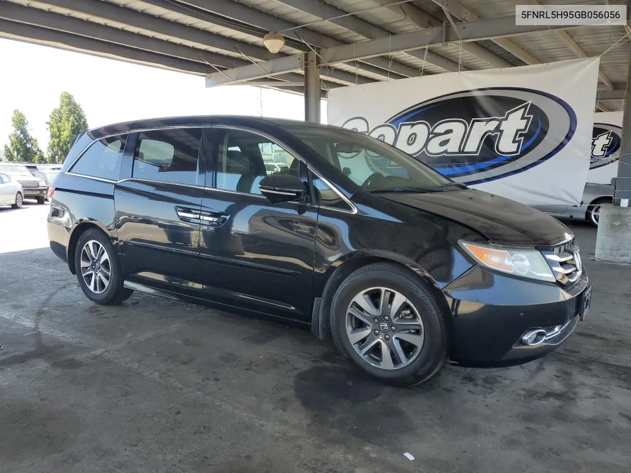 2016 Honda Odyssey Touring VIN: 5FNRL5H95GB056056 Lot: 62430495