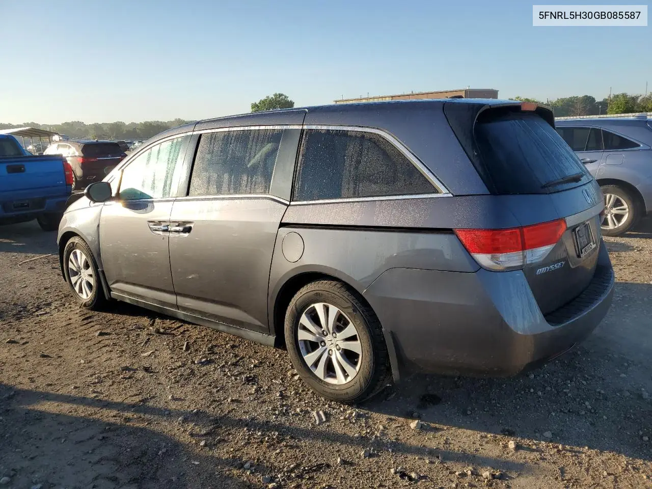 2016 Honda Odyssey Se VIN: 5FNRL5H30GB085587 Lot: 62568785