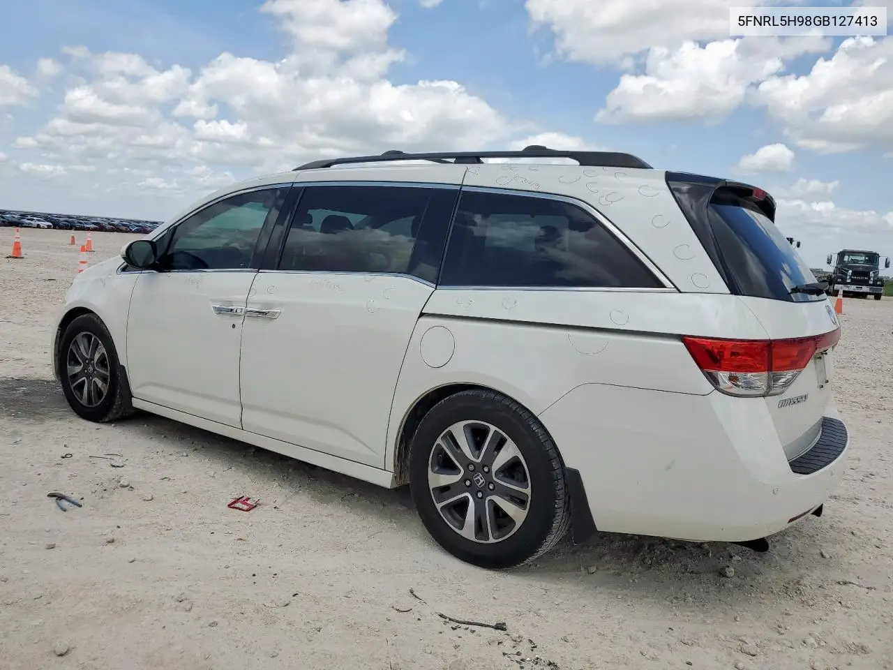 2016 Honda Odyssey Touring VIN: 5FNRL5H98GB127413 Lot: 62786945