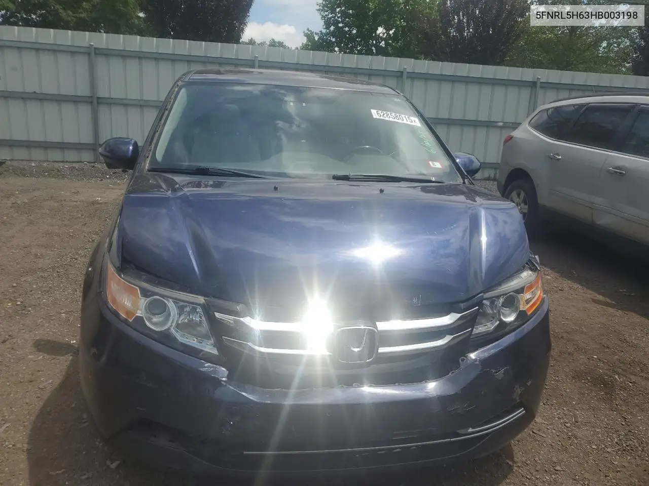 2017 Honda Odyssey Exl VIN: 5FNRL5H63HB003198 Lot: 62858015