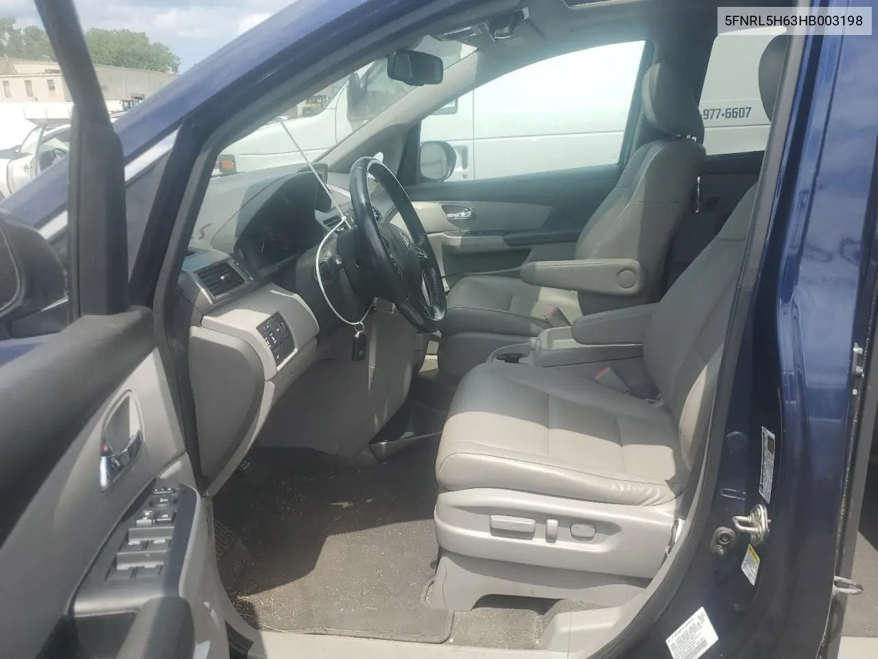 2017 Honda Odyssey Exl VIN: 5FNRL5H63HB003198 Lot: 62858015