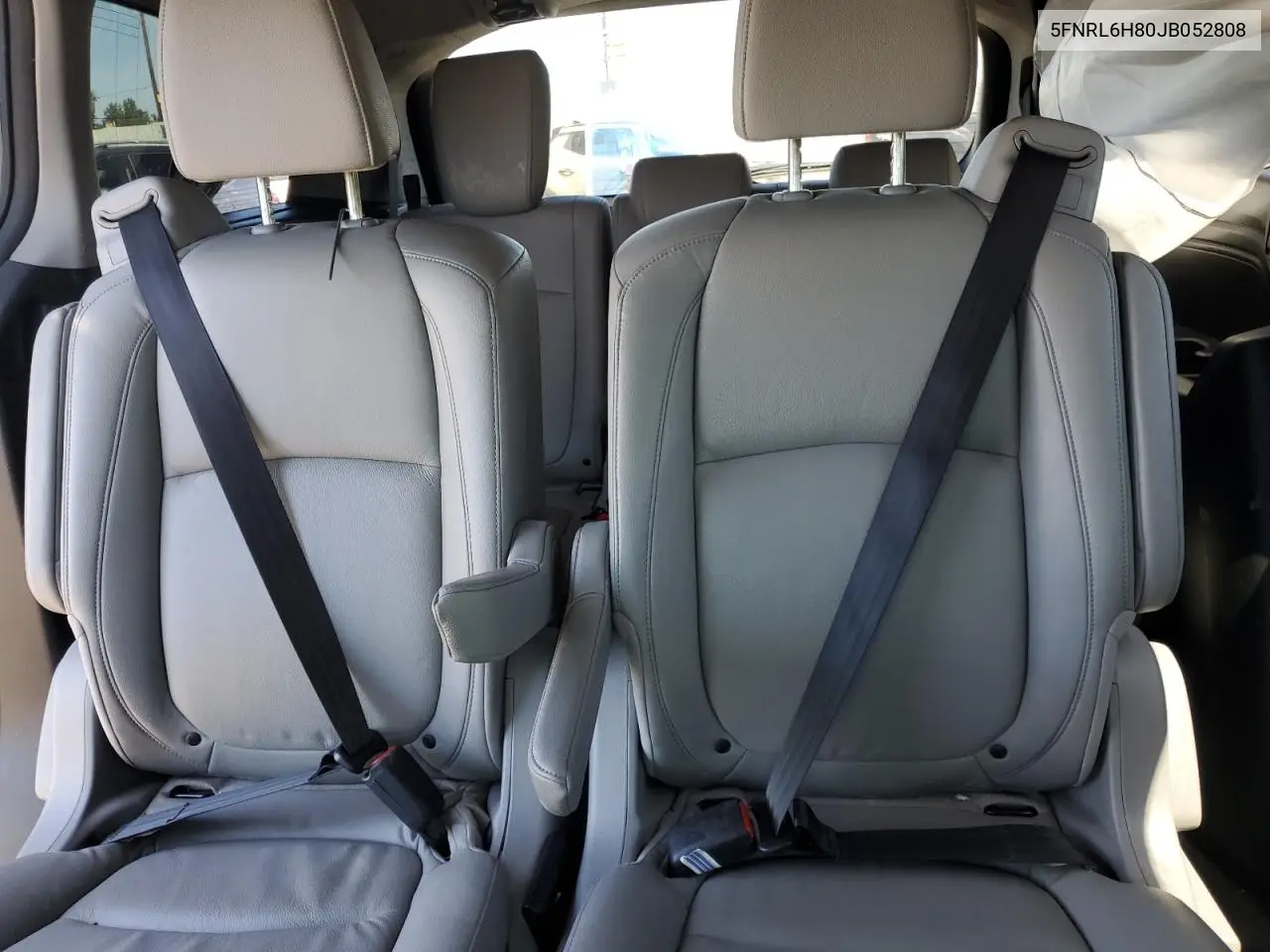 2018 Honda Odyssey Touring VIN: 5FNRL6H80JB052808 Lot: 63310555