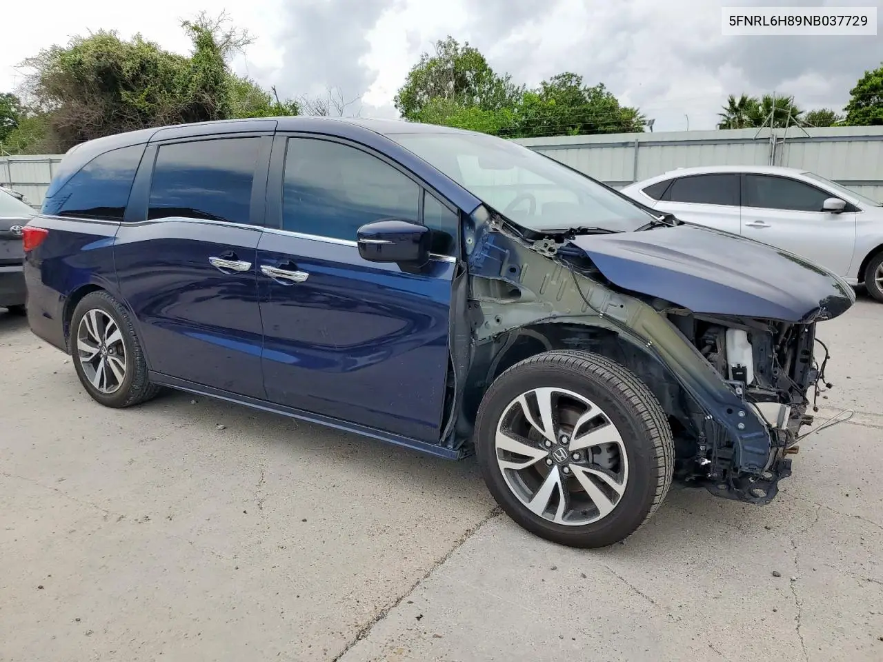 2022 Honda Odyssey Touring VIN: 5FNRL6H89NB037729 Lot: 63634125