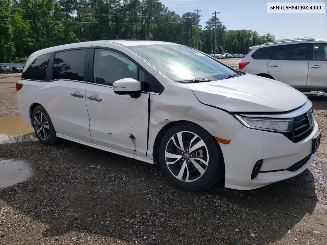 2024 Honda Odyssey Touring VIN: 5FNRL6H84RB024909 Lot: 56226255