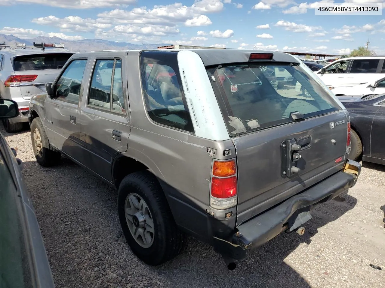 1996 Honda Passport Ex VIN: 4S6CM58V5T4413093 Lot: 71871544