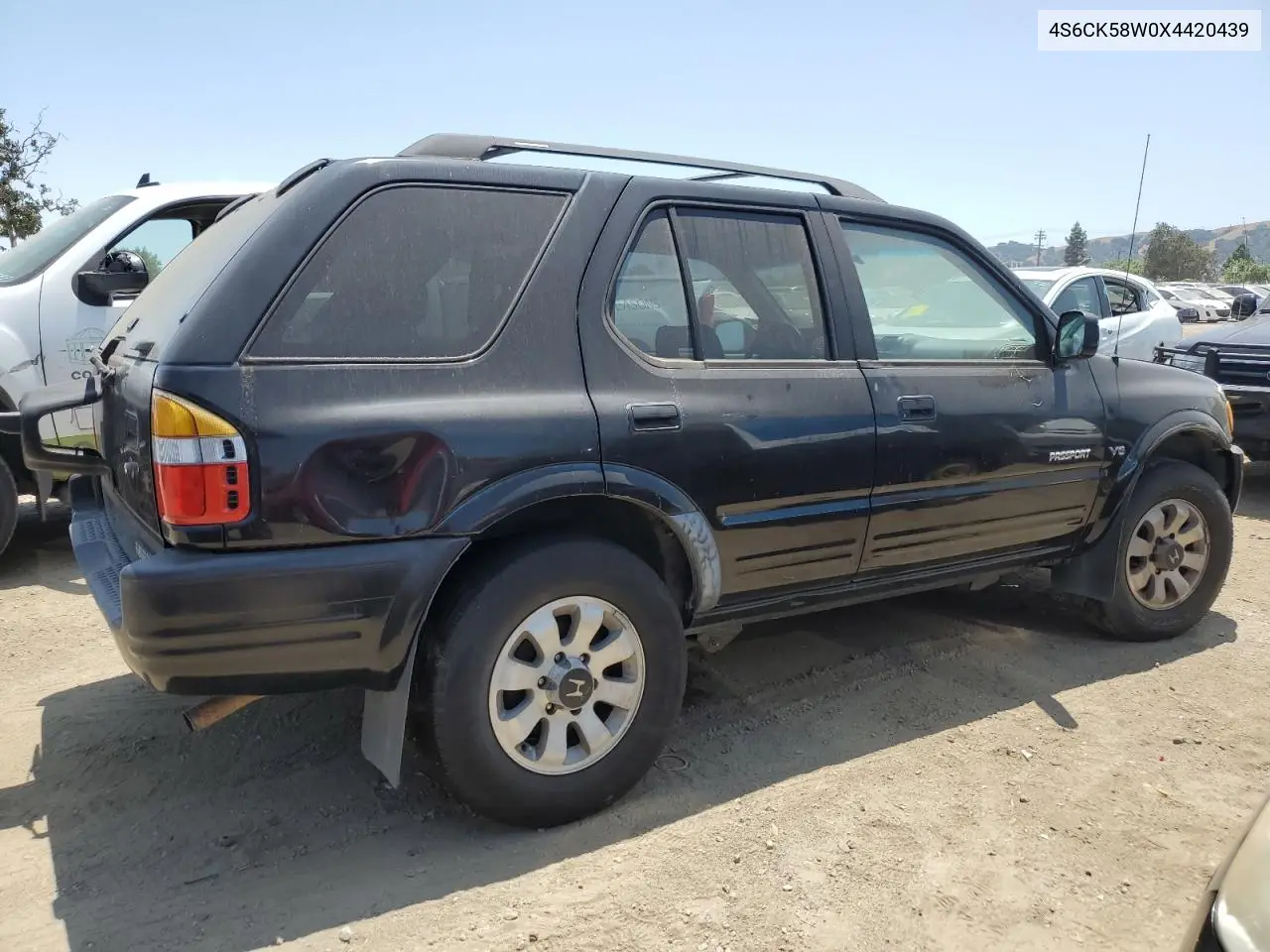 1999 Honda Passport Ex VIN: 4S6CK58W0X4420439 Lot: 61283685