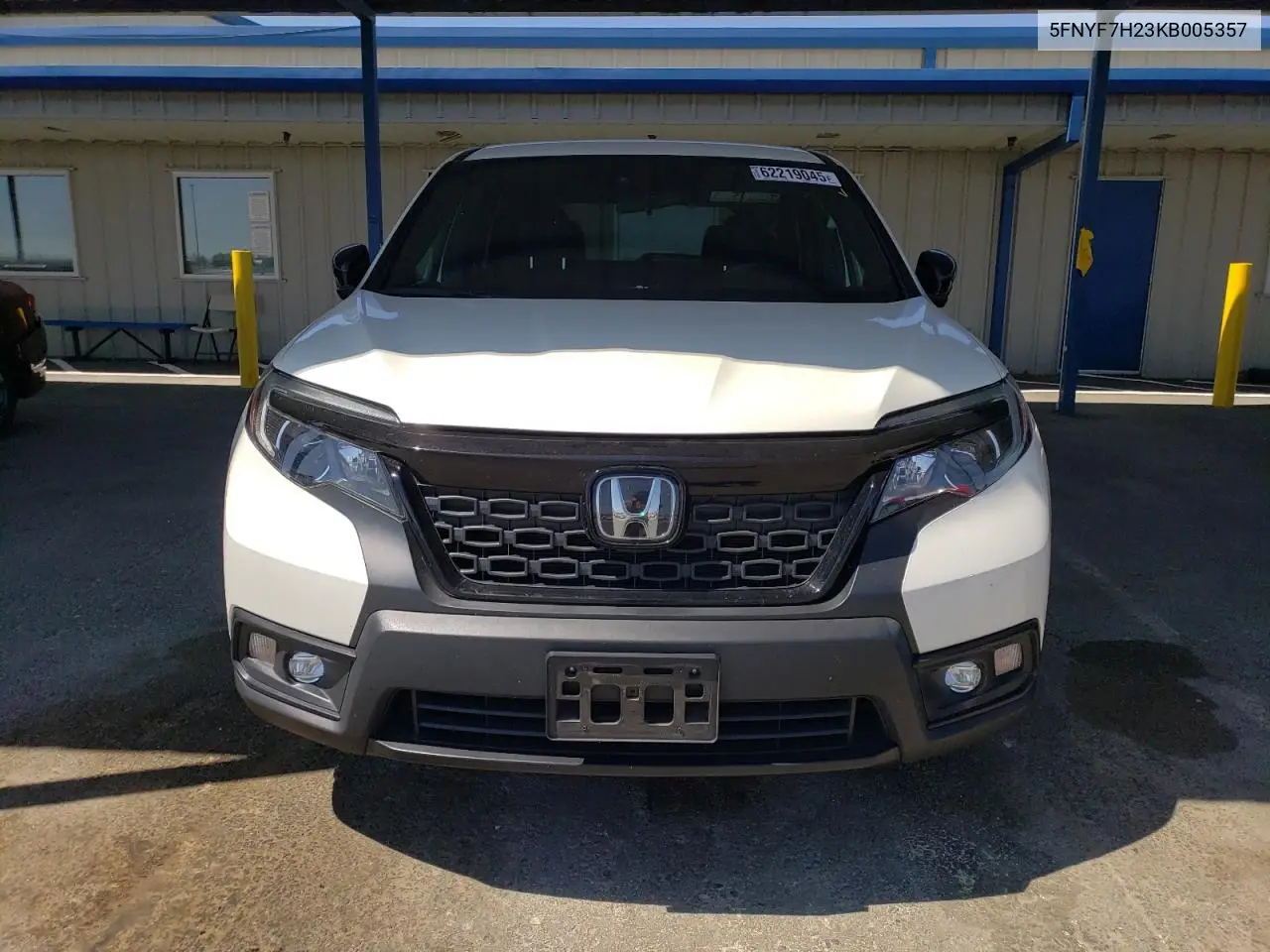 2019 Honda Passport Sport VIN: 5FNYF7H23KB005357 Lot: 62219045