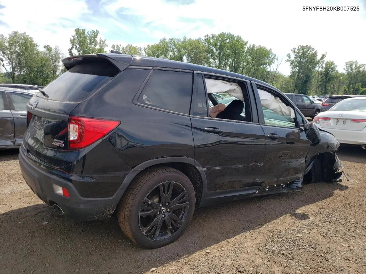 2019 Honda Passport Sport VIN: 5FNYF8H20KB007525 Lot: 62453225
