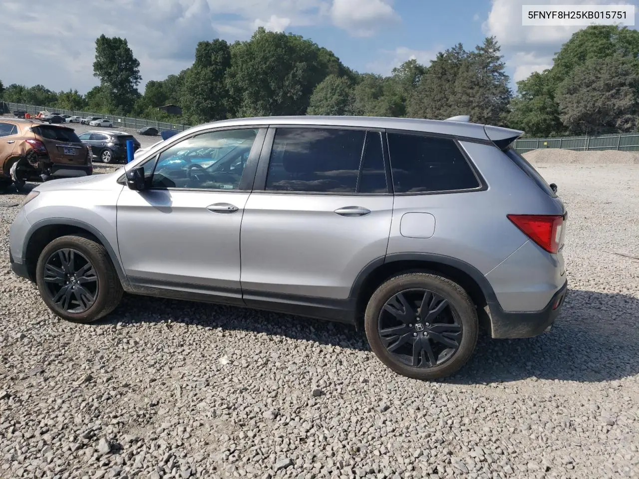 2019 Honda Passport Sport VIN: 5FNYF8H25KB015751 Lot: 62548695